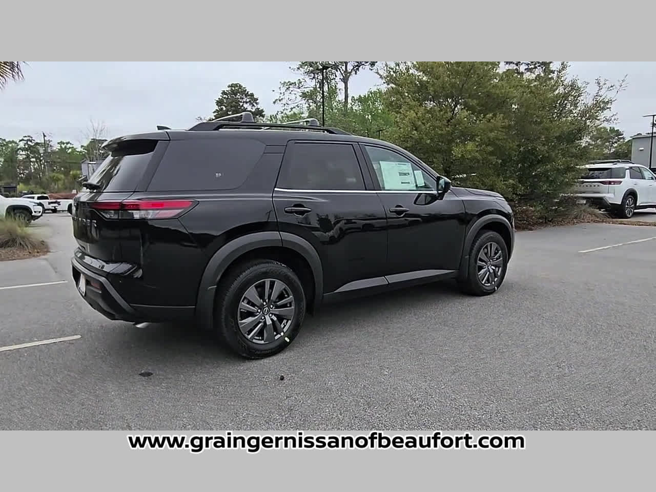 New 2026 Nissan Pathfinder SV FWD image 35