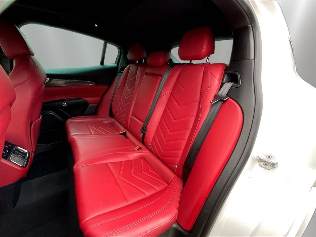 Used 2023 Maserati Grecale Trofeo AWD/4WD image 21