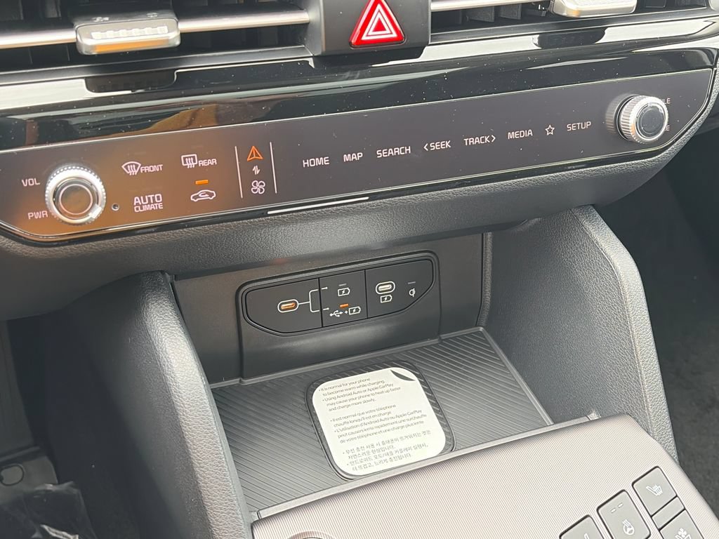 New 2026 Kia Sportage SX AWD/4WD image 22