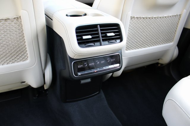 Used 2022 Mercedes-Benz GLS 580 4MATIC image 12