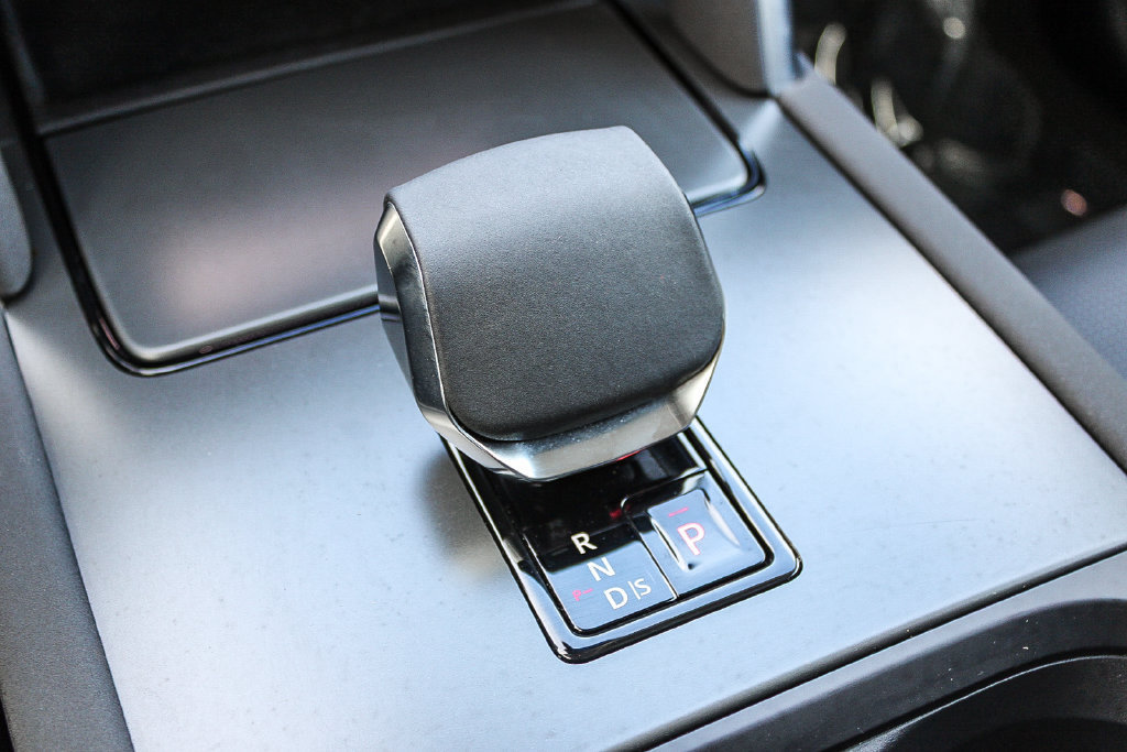 Used 2024 Land Rover Discovery Sport S AWD/4WD image 20