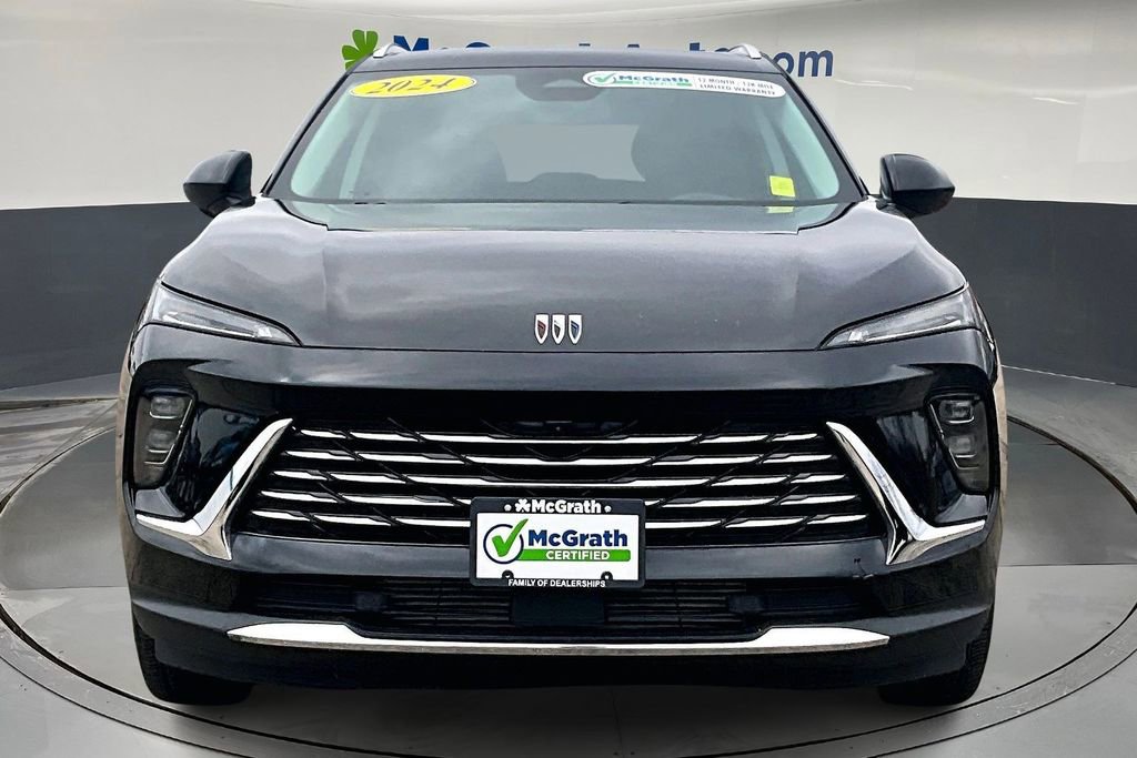 Used 2024 Buick Envision Preferred image 2