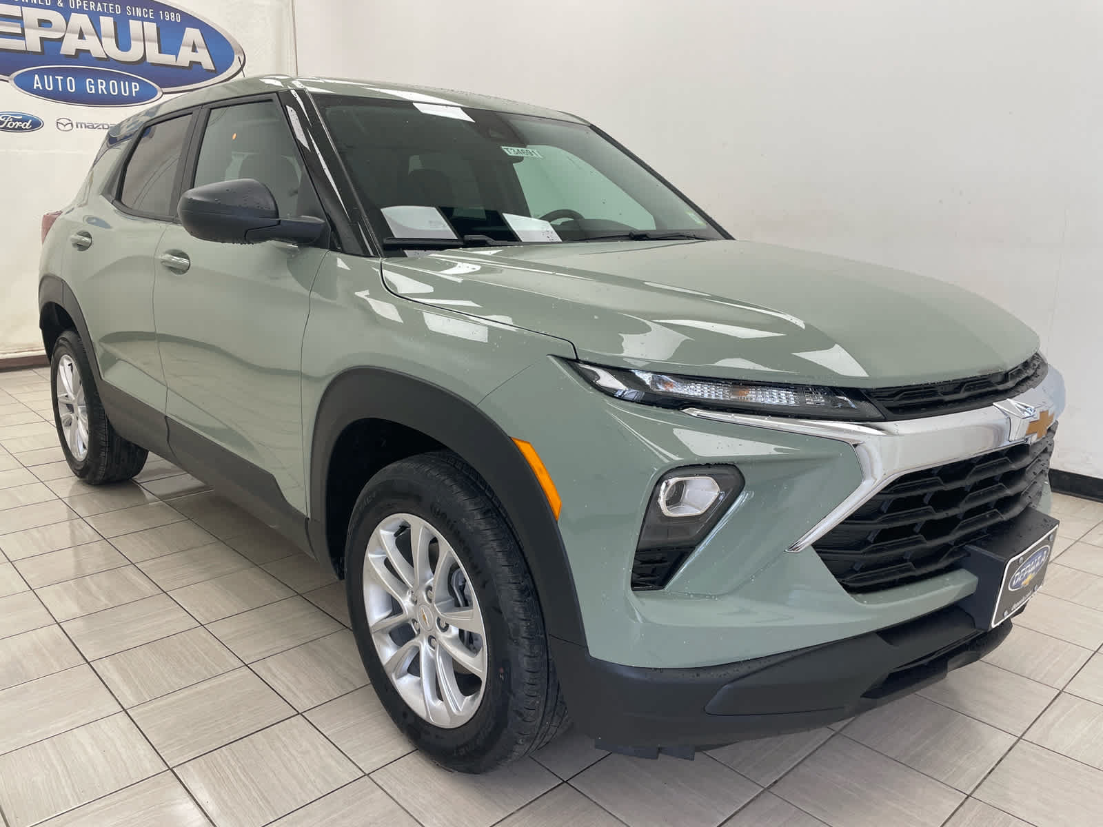 New 2026 Chevrolet TrailBlazer LS w/ LS Convenience Package AWD/4WD image 1