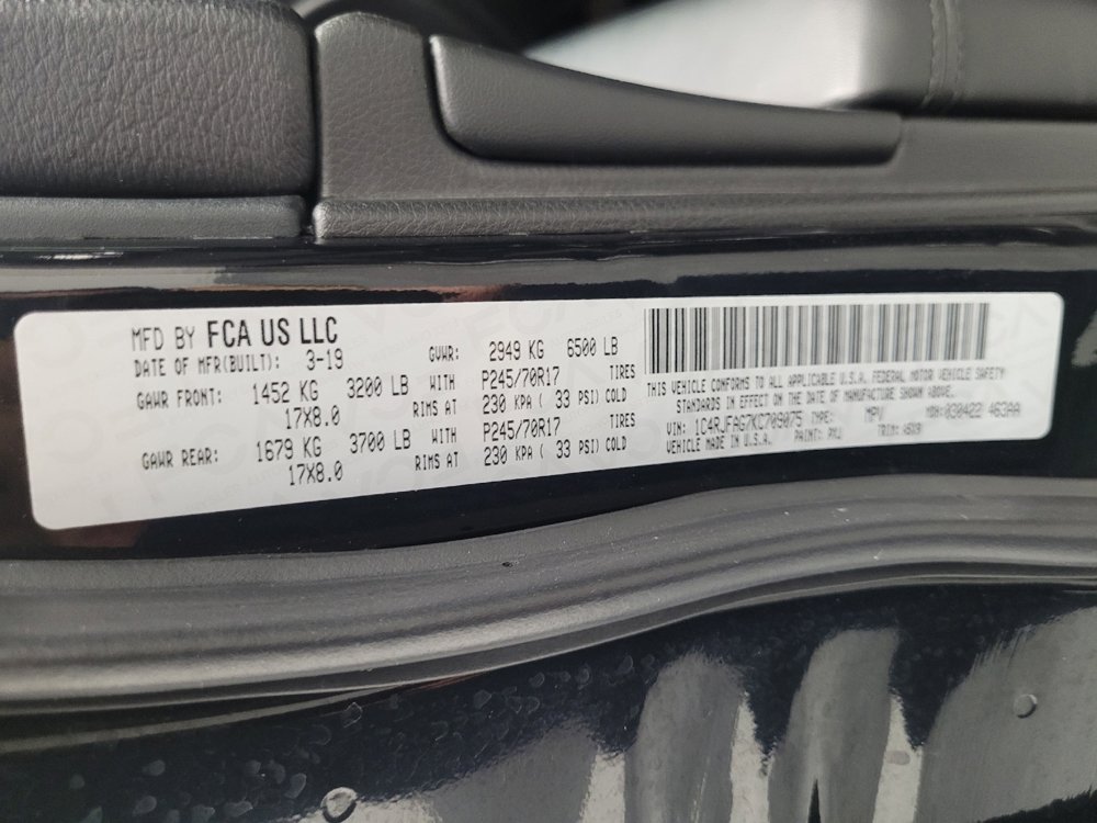 Used 2019 Jeep Grand Cherokee Laredo image 33