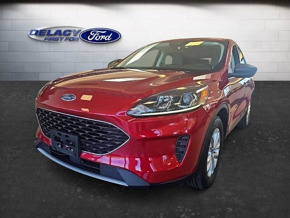Used 2022 Ford Escape SE w/ Convenience Package AWD/4WD image 1