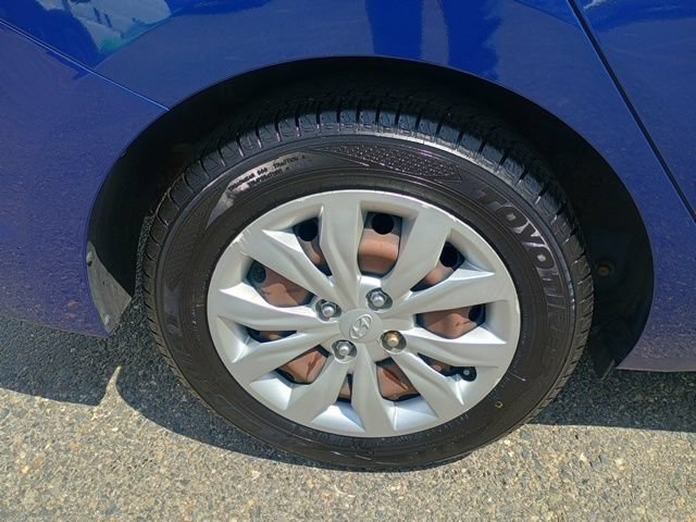 Used 2019 Hyundai Accent SE FWD image 11