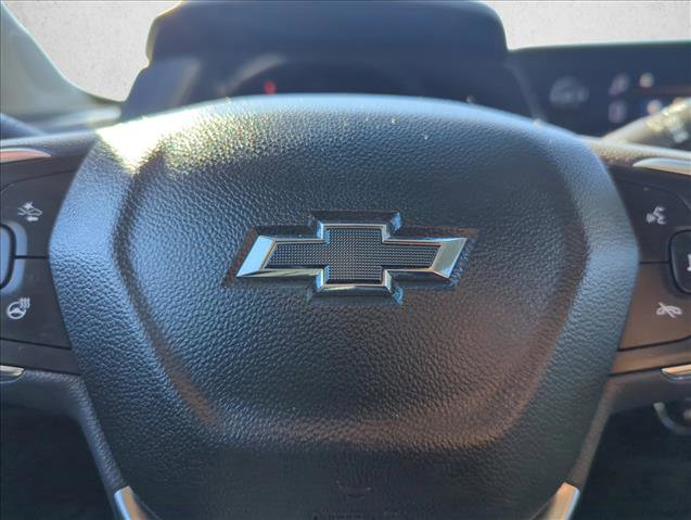 Used 2025 Chevrolet Trax ACTIV w/ Driver Confidence Package image 14