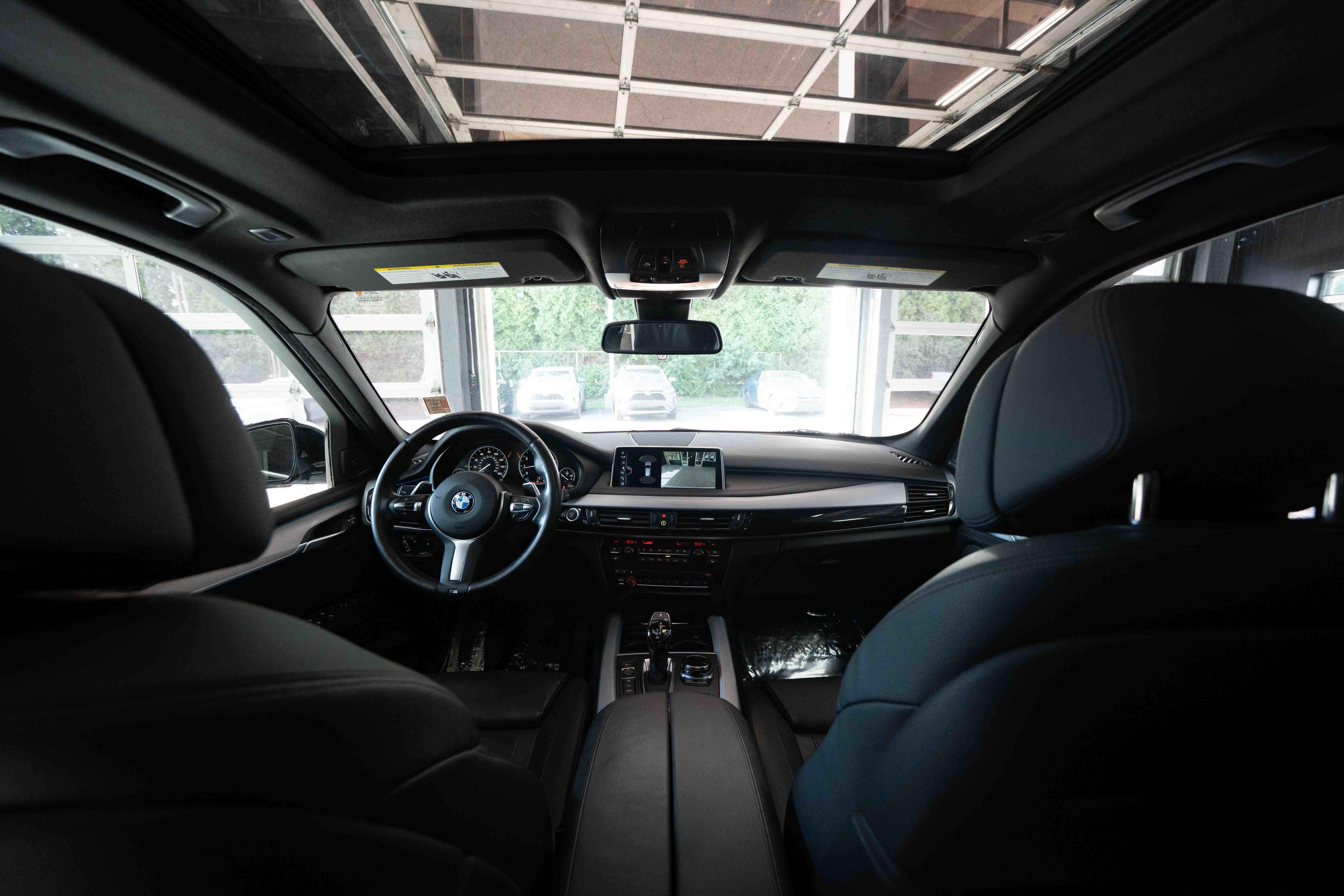 Used 2017 BMW X5 xDrive50i AWD/4WD image 19