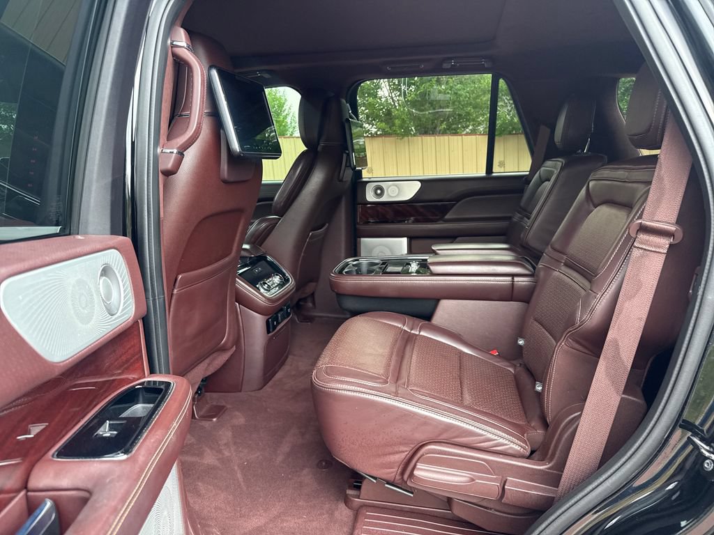 Used 2018 Lincoln Navigator Black Label AWD/4WD image 20