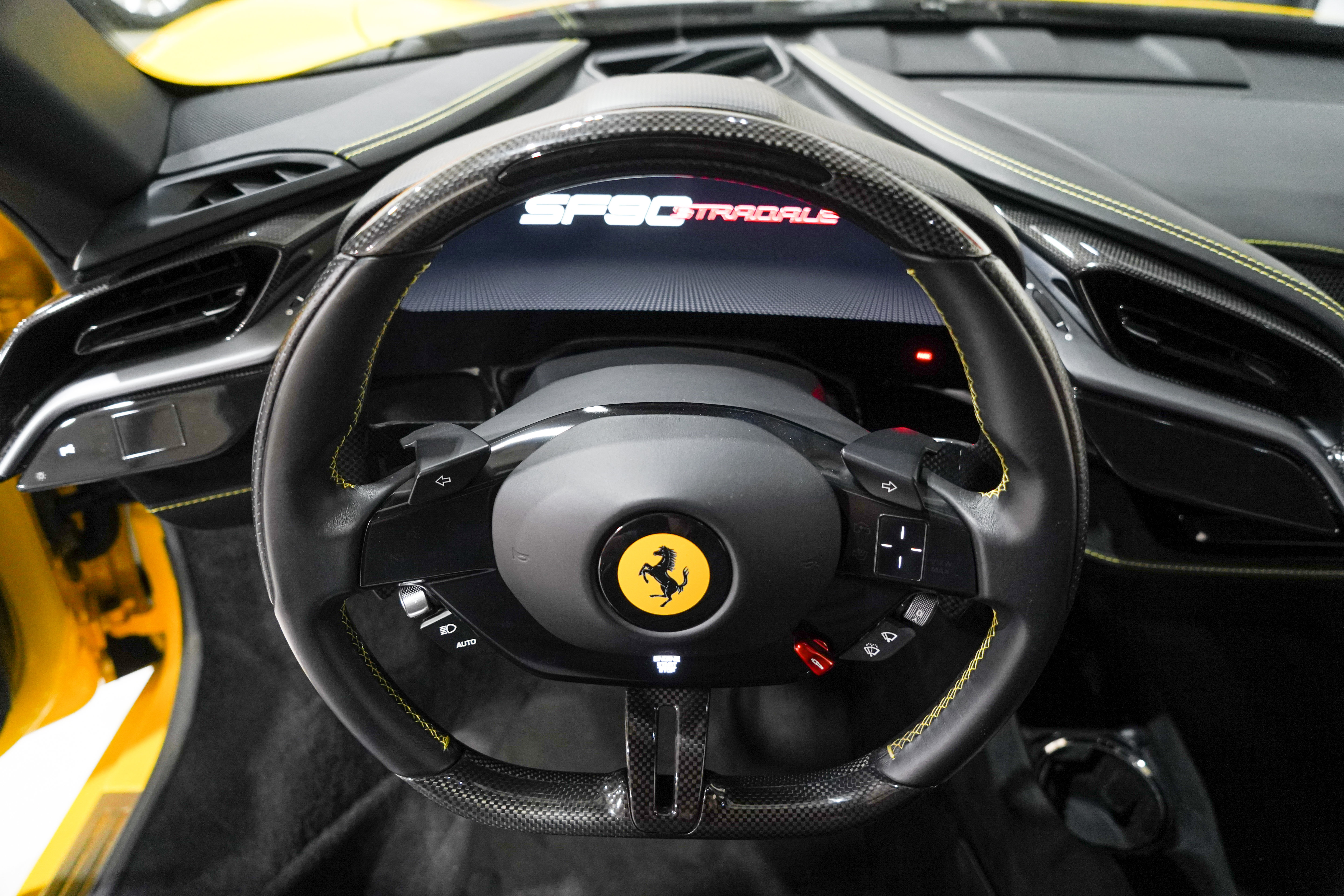 Used 2021 Ferrari SF90 Stradale AWD/4WD image 10