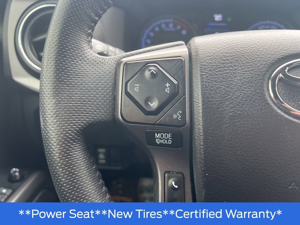 Used 2023 Toyota Tacoma TRD Off-Road image 31