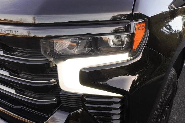 Used 2024 Chevrolet Silverado 1500 High Country w/ Midnight Edition image 34