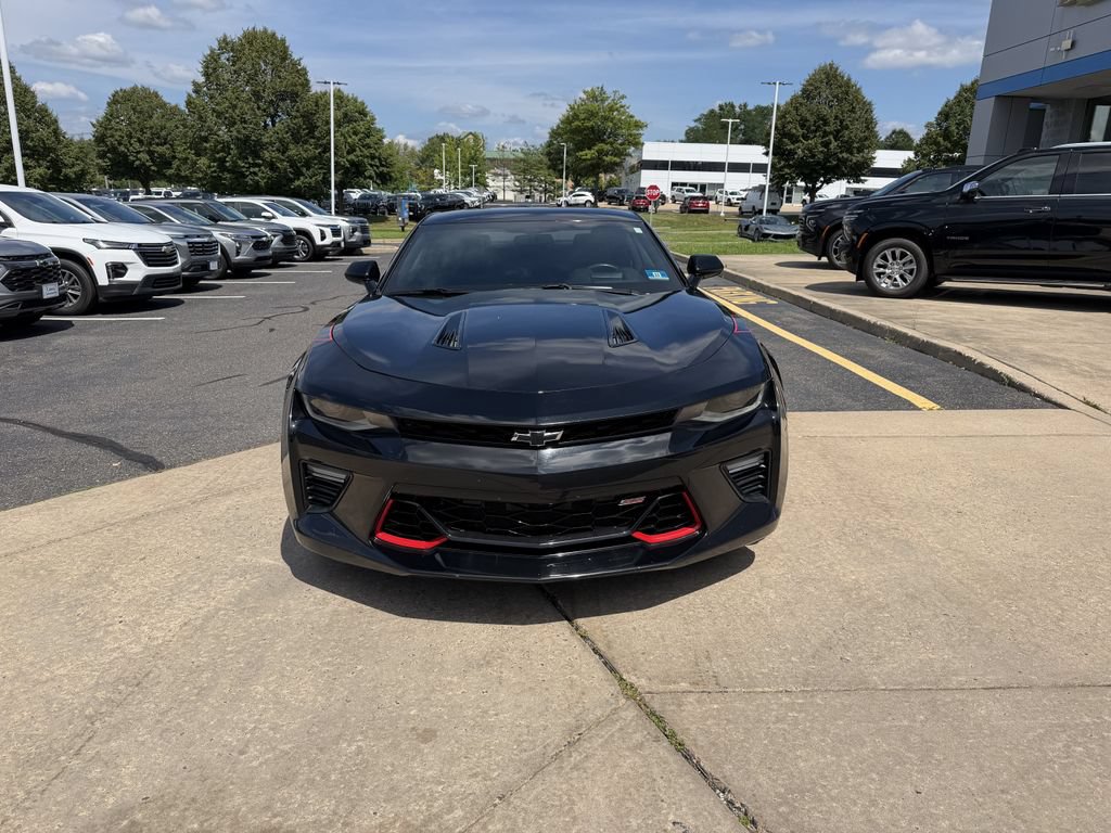 Used 2018 Chevrolet Camaro SS w/ Redline Edition RWD image 2