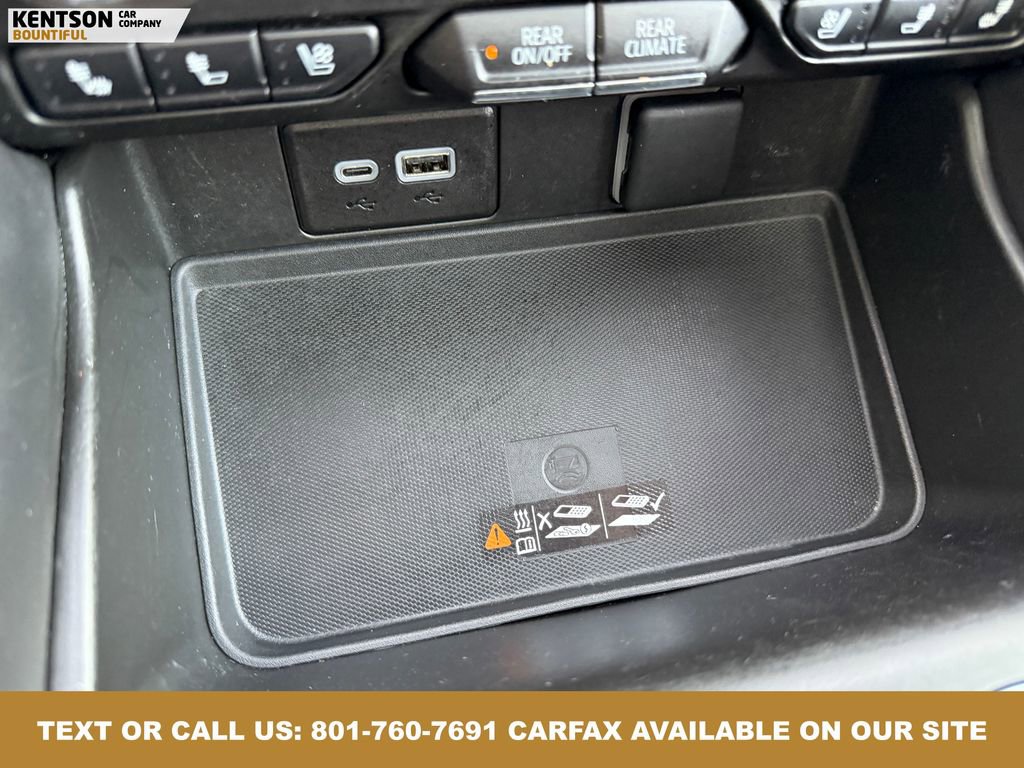 Used 2023 GMC Yukon SLT image 26