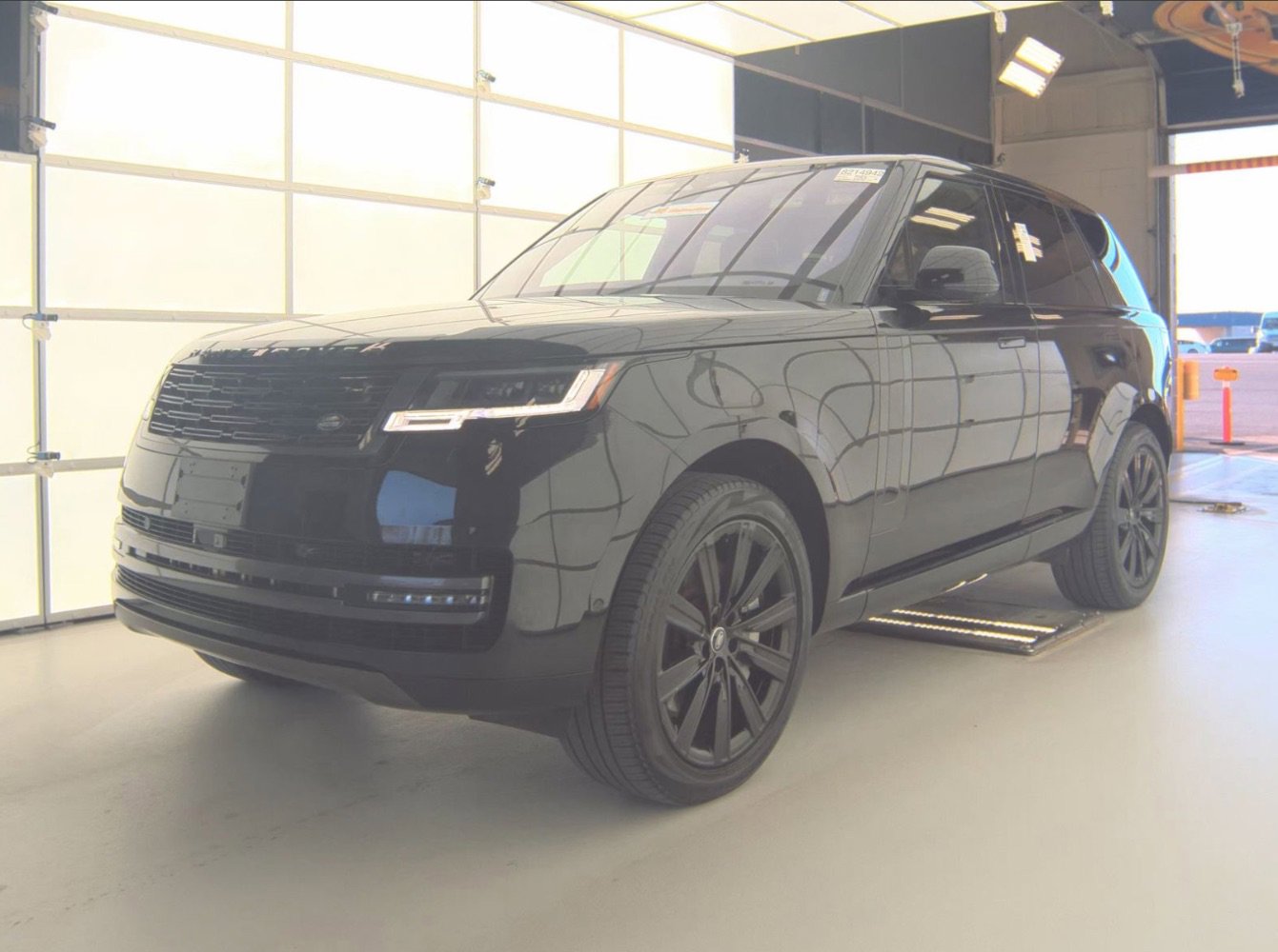 Used 2023 Land Rover Range Rover SE