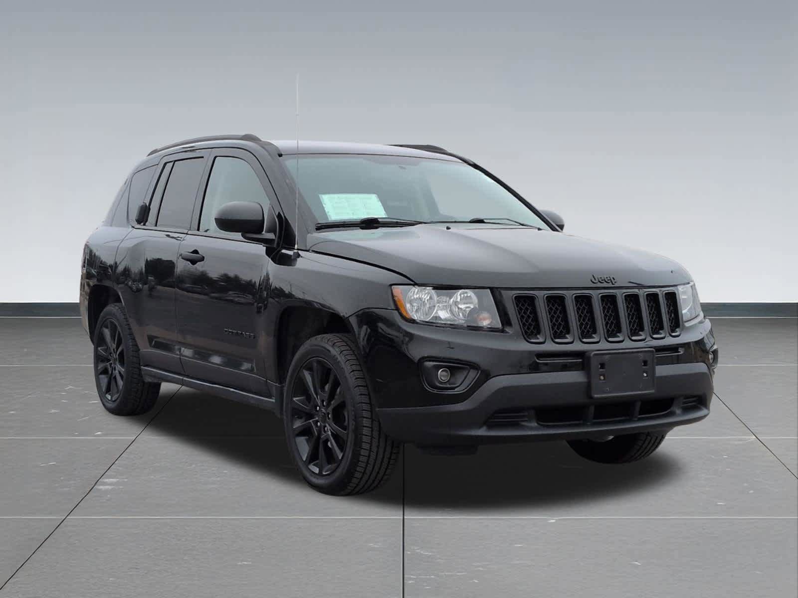 Used 2015 Jeep Compass Sport image 6
