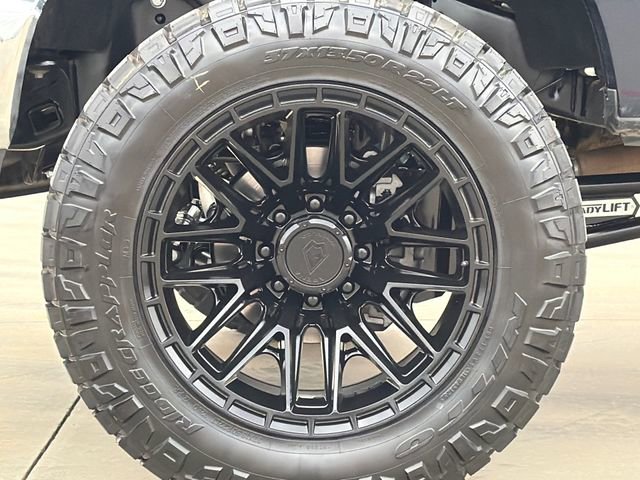 Used 2024 Ford F250 Lariat image 6