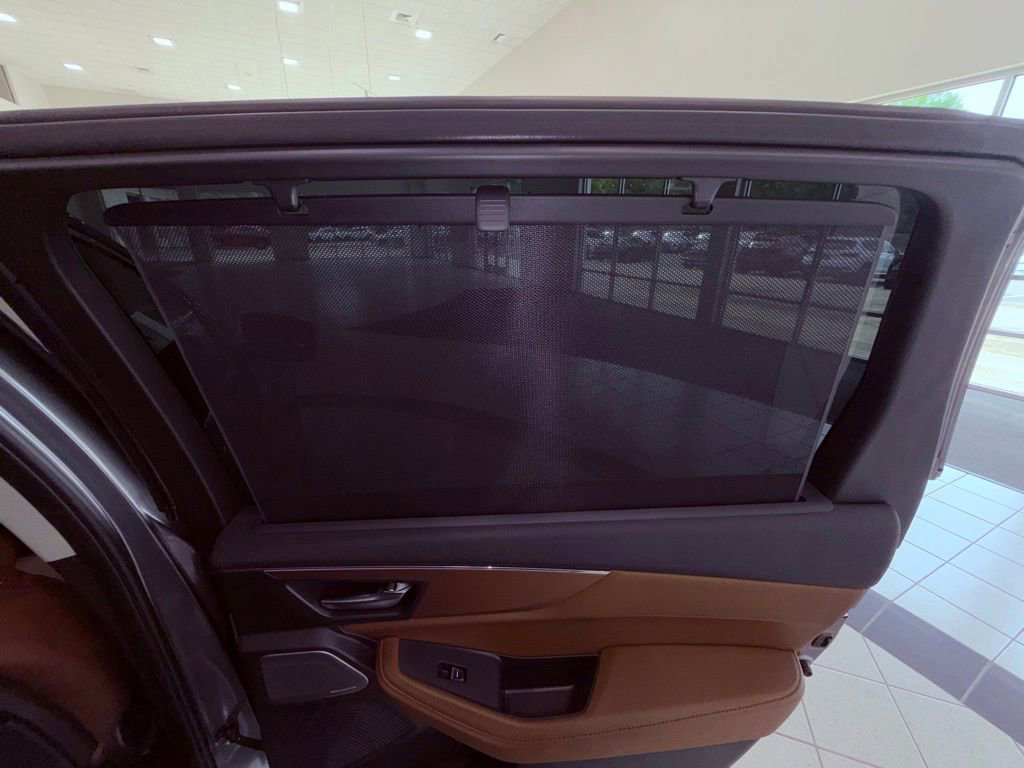 Used 2025 Acura MDX SH-AWD w/ Technology Package image 14
