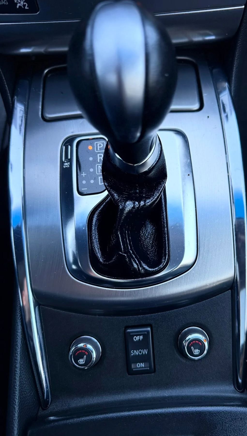 Used 2011 INFINITI G37 x Sedan w/ Premium Pkg image 19