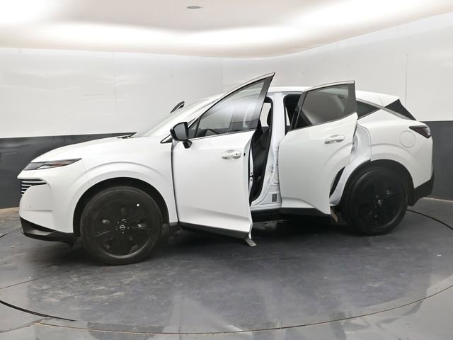 Certified 2025 Nissan Murano SV image 33