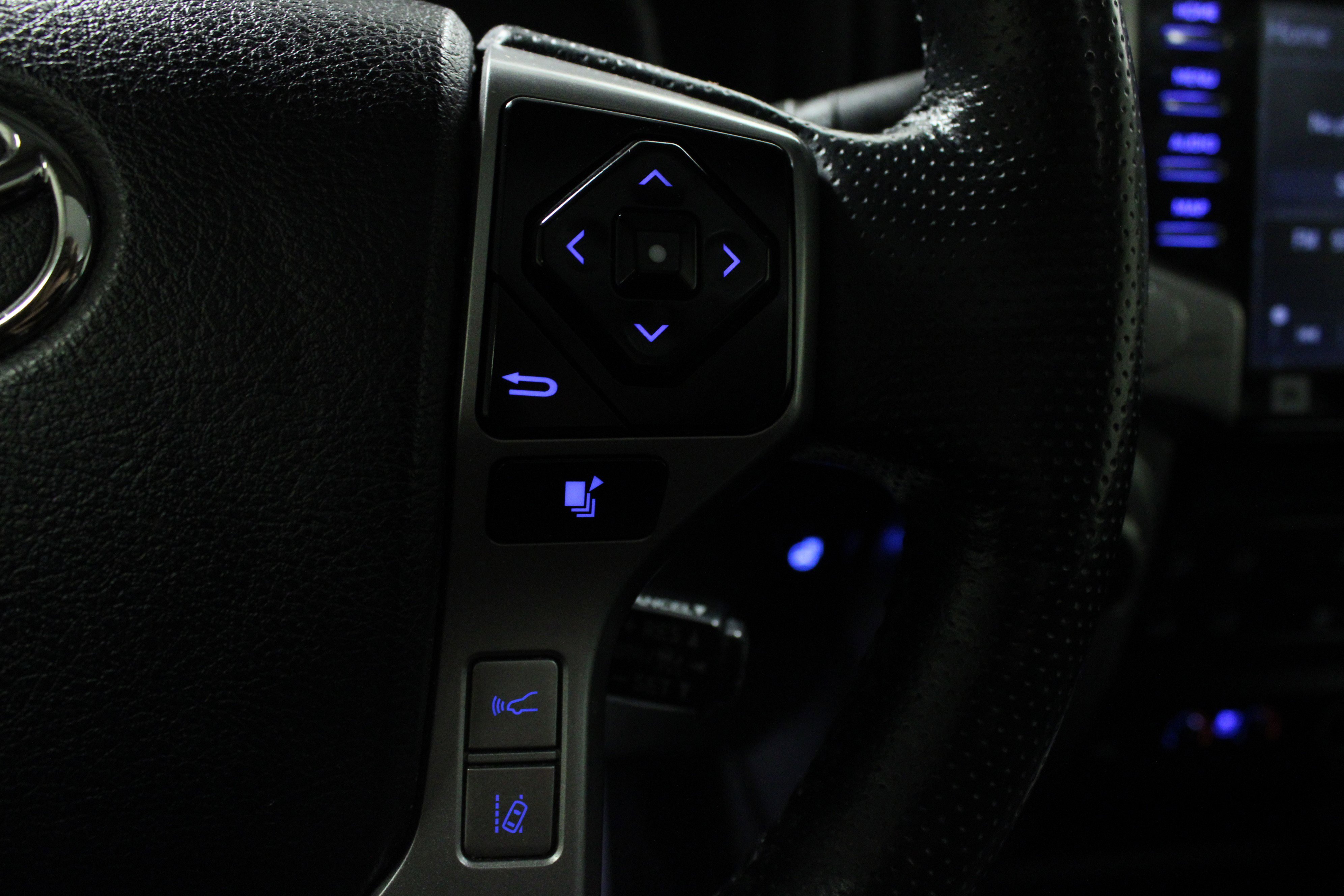 Used 2023 Toyota 4Runner Limited image 21