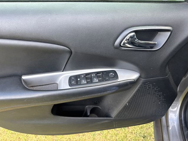 Used 2012 Dodge Journey SXT image 14