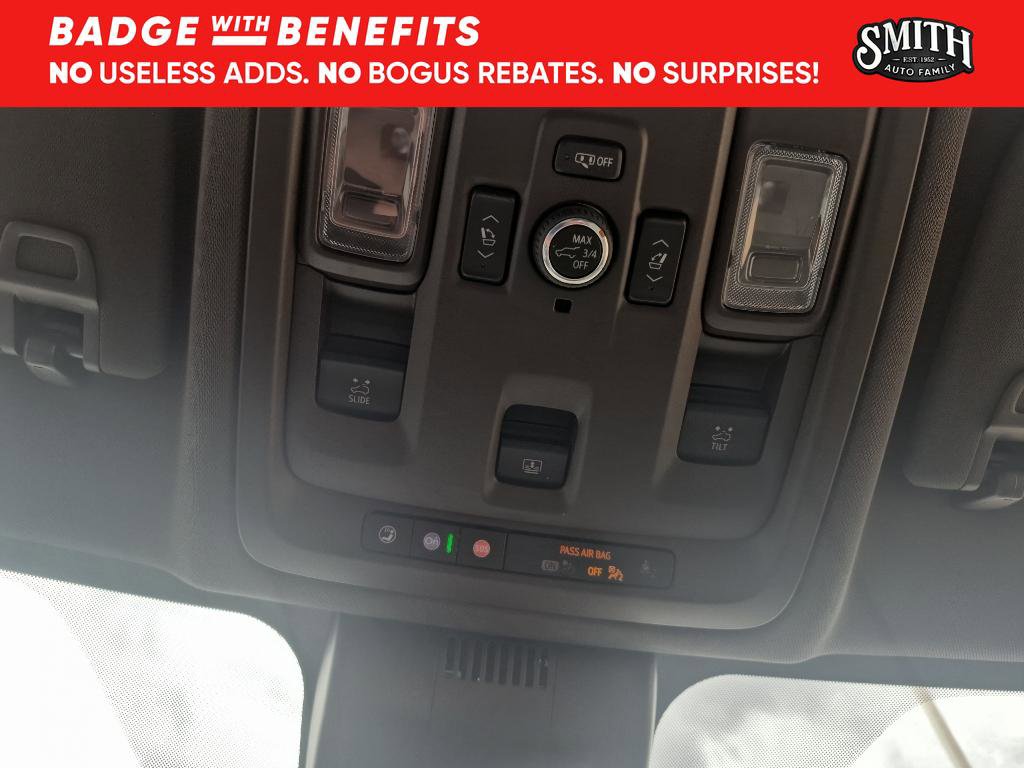 Used 2023 GMC Yukon XL SLT w/ SLT Premium Package image 25