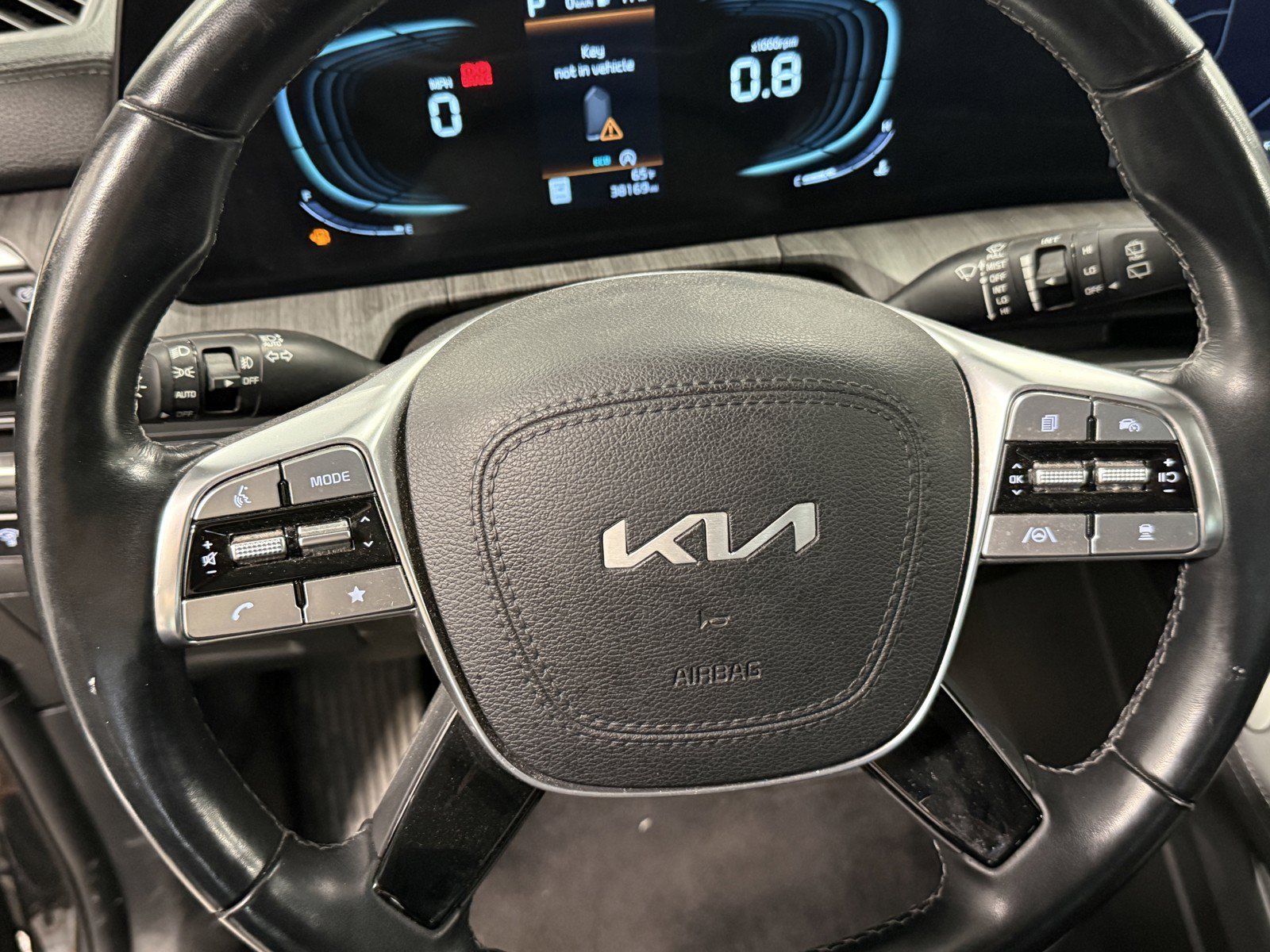 Used 2023 Kia Telluride EX AWD/4WD image 22