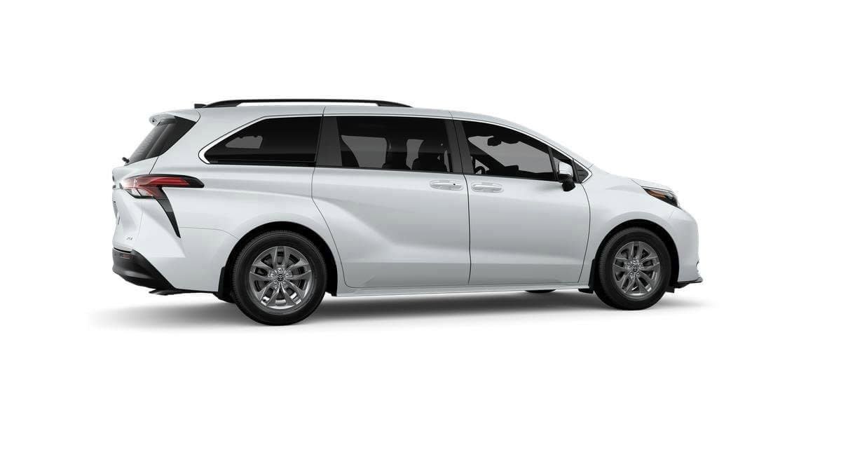 New 2026 Toyota Sienna XLE FWD image 11