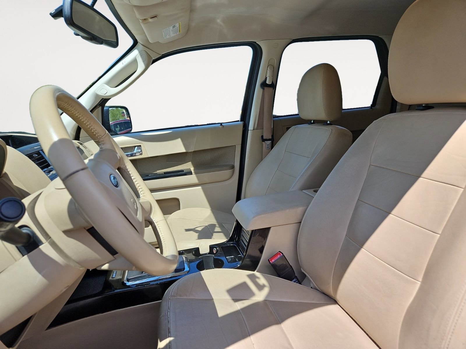 Used 2011 Ford Escape Limited AWD/4WD image 9