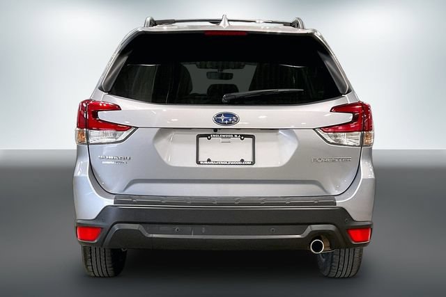 Used 2023 Subaru Forester Limited AWD/4WD image 4