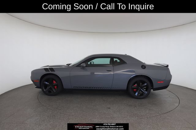 Used 2018 Dodge Challenger SXT RWD image 7