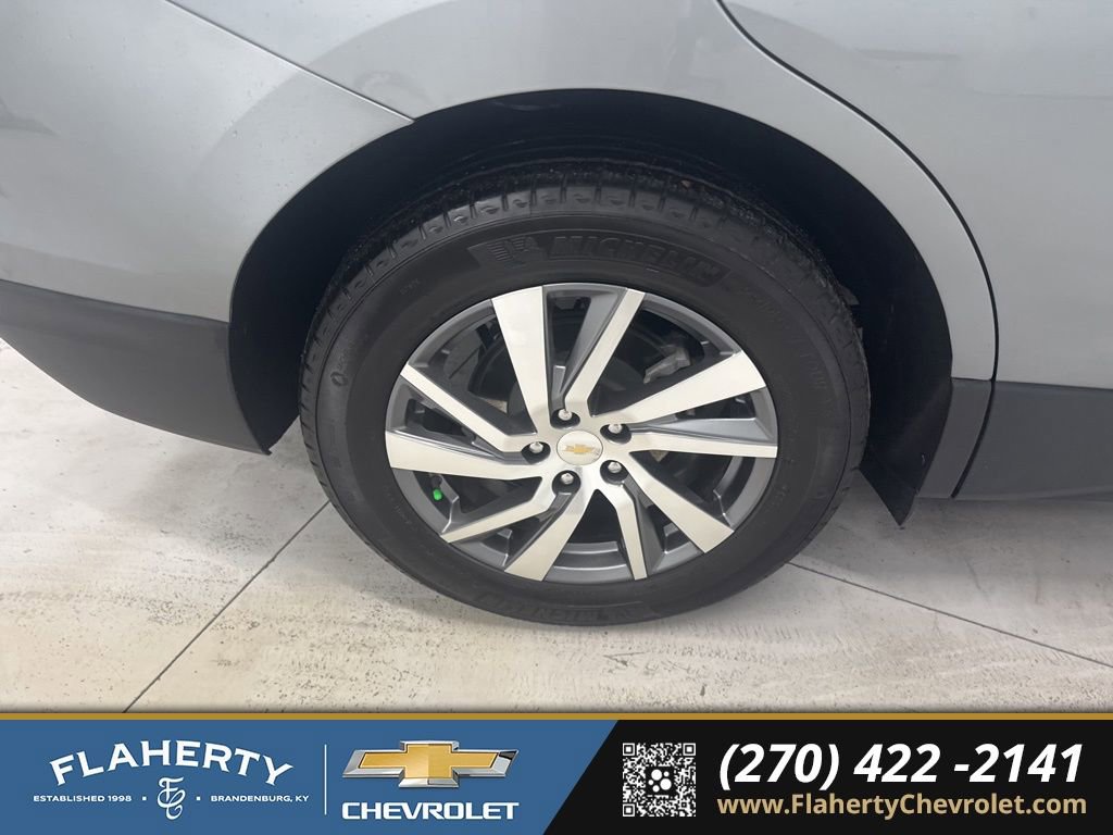 Used 2024 Chevrolet Equinox LT w/ LPO, Floor Liner Package image 17