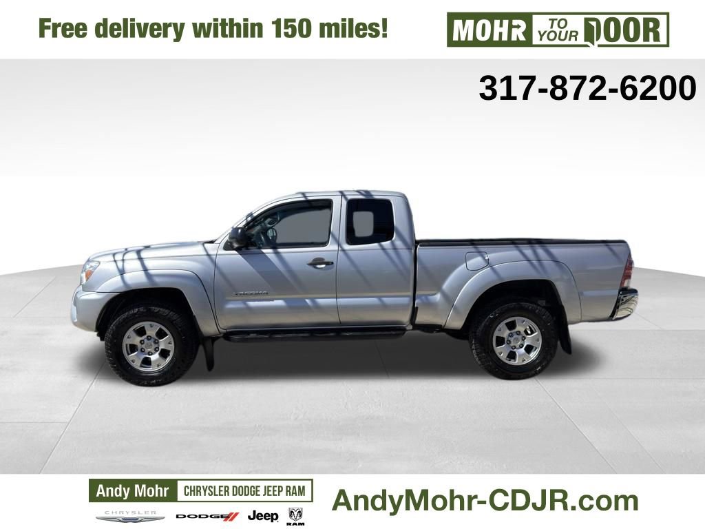 Used 2013 Toyota Tacoma PreRunner w/ SR5 Pkg image 4