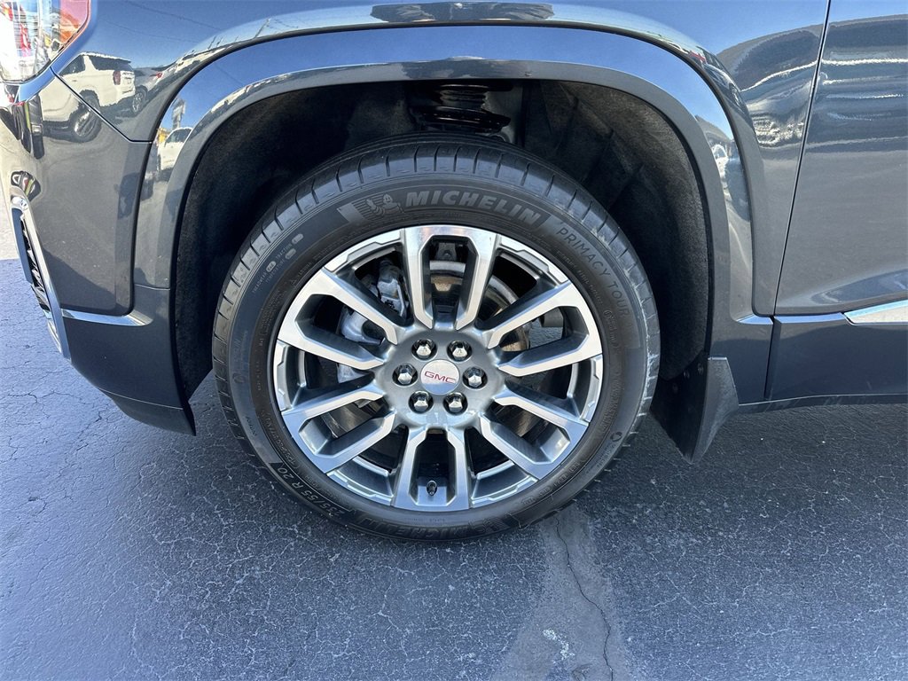 Used 2022 GMC Acadia Denali image 10