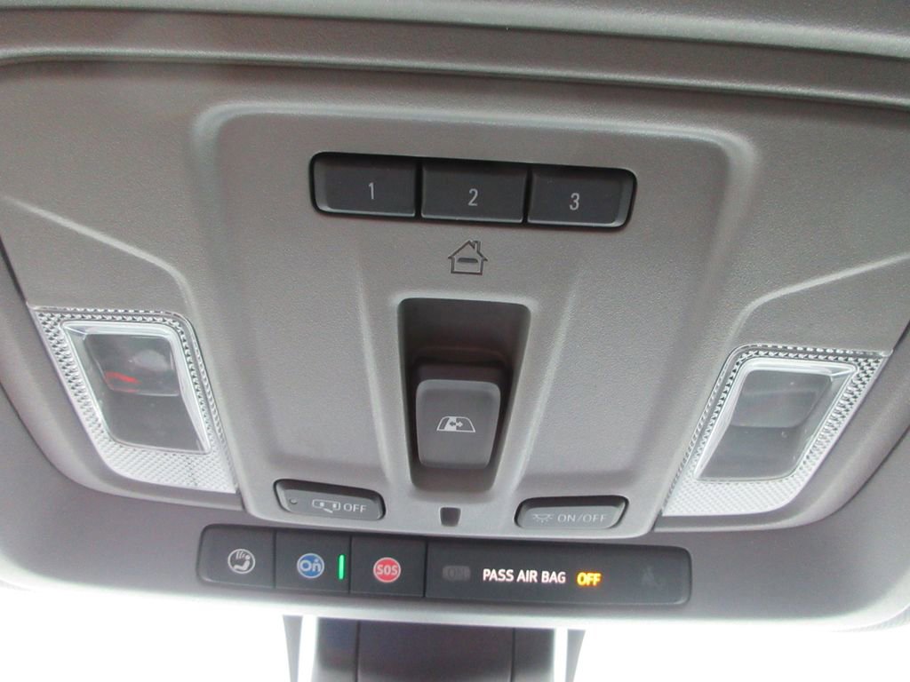 Used 2023 Chevrolet Silverado 3500 LTZ AWD/4WD image 42