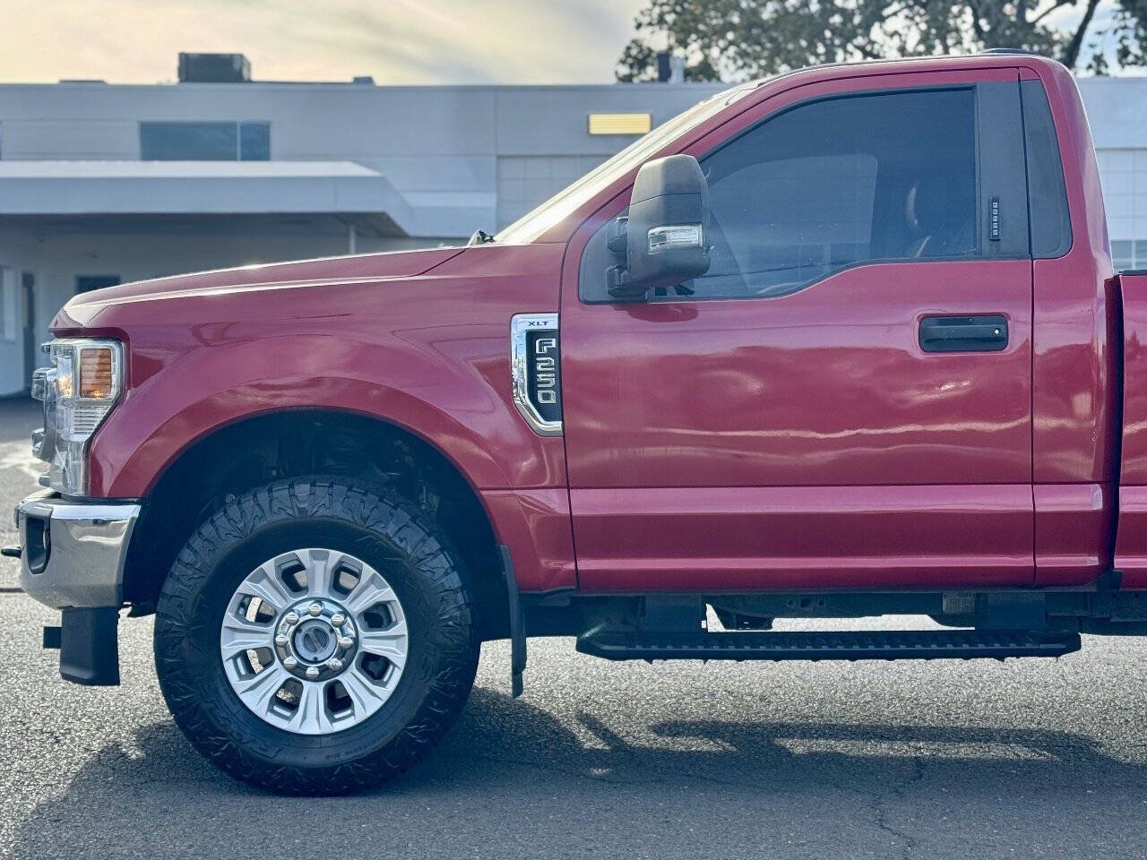 Used 2020 Ford F250 XLT w/ XLT Value Package AWD/4WD image 3