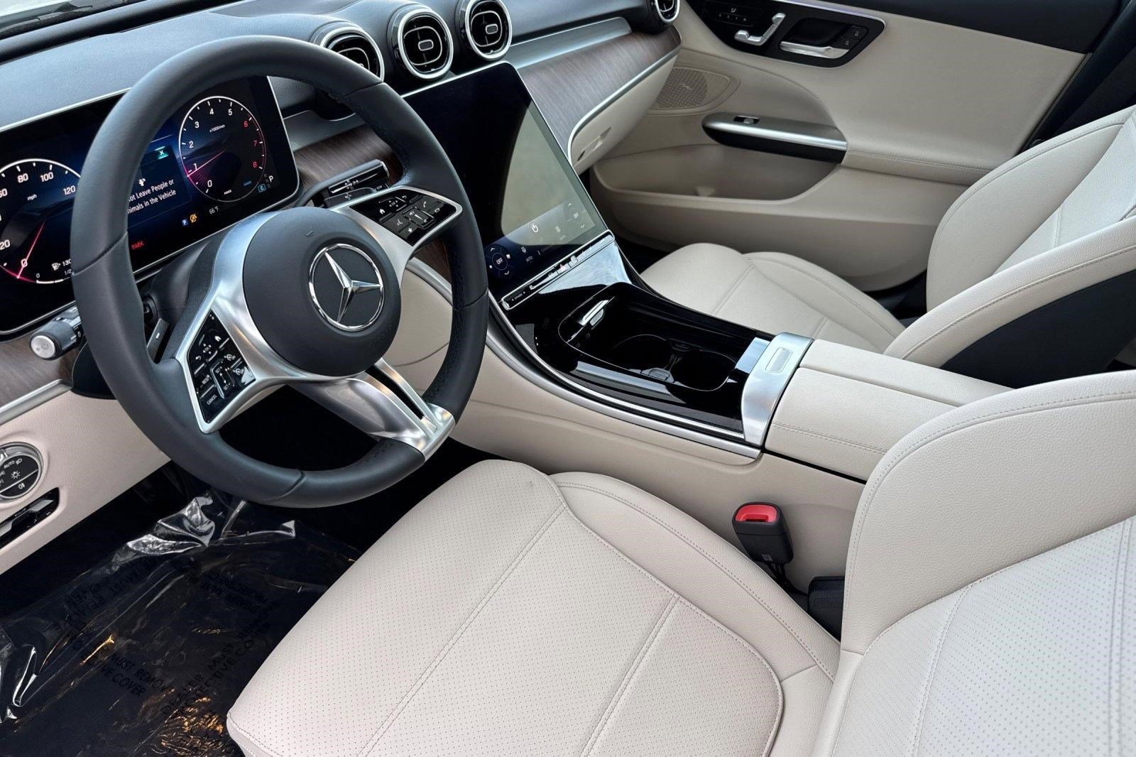 Certified 2026 Mercedes-Benz C 300 Sedan image 4