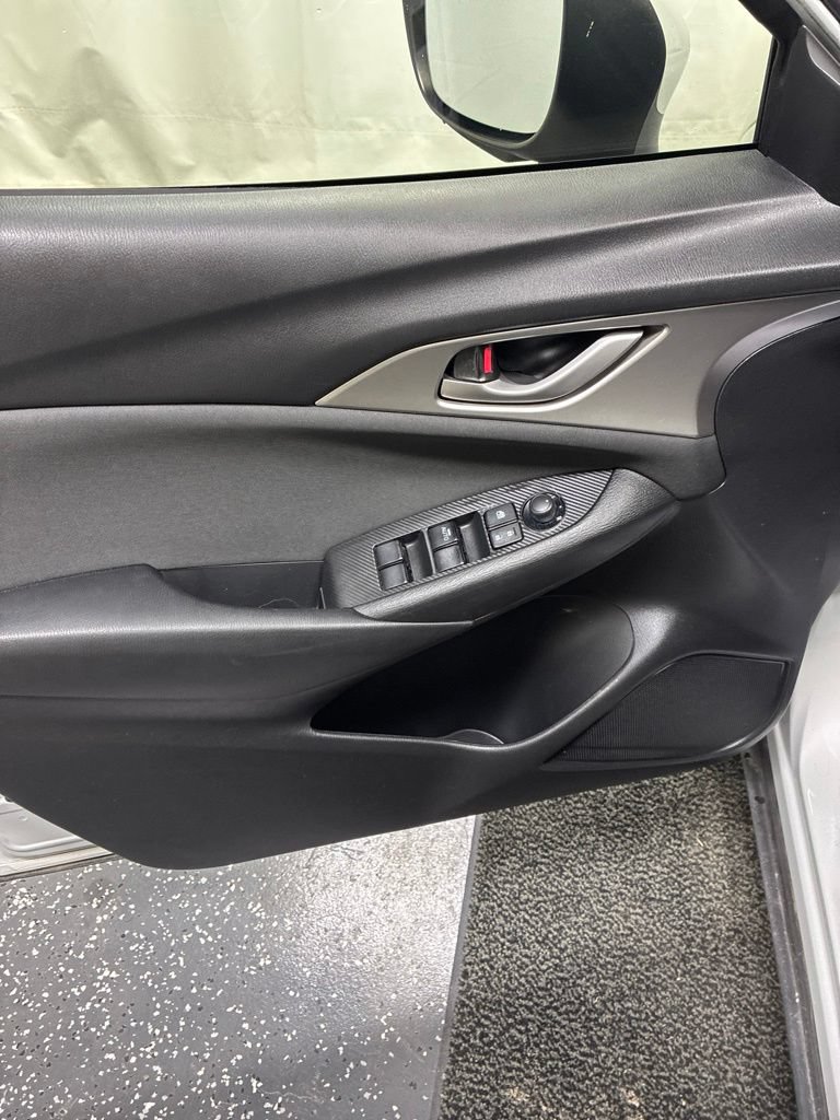 Used 2018 MAZDA CX-3 Sport AWD/4WD image 11