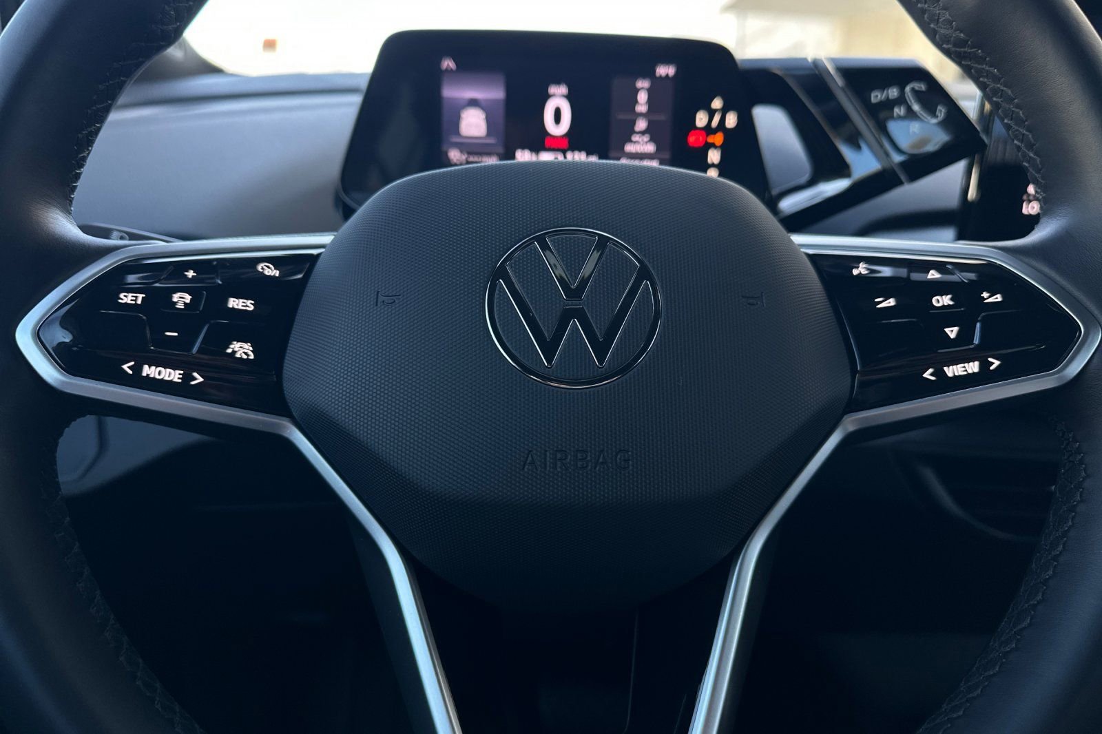 Certified 2022 Volkswagen ID.4 Pro AWD/4WD image 24
