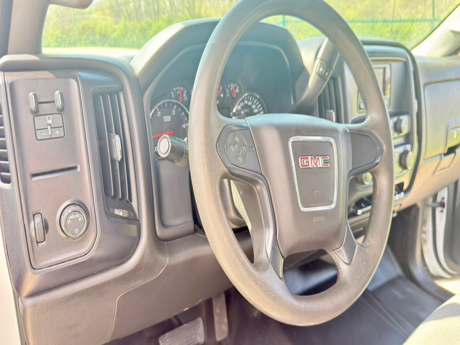Used 2015 GMC Sierra 3500 2WD Crew Cab w/ Sierra Convenience Package image 19