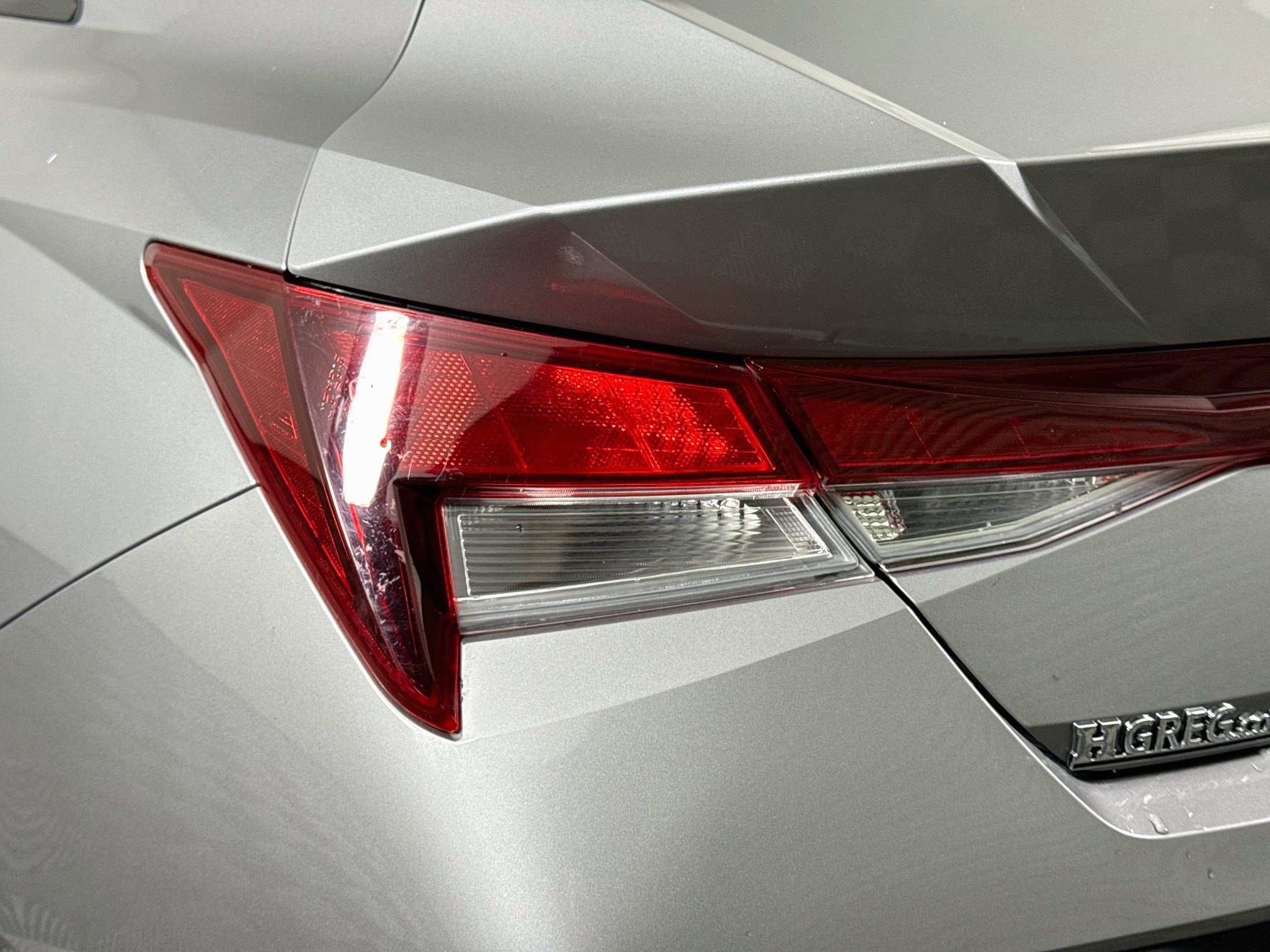 Used 2025 Hyundai Elantra SE FWD image 35