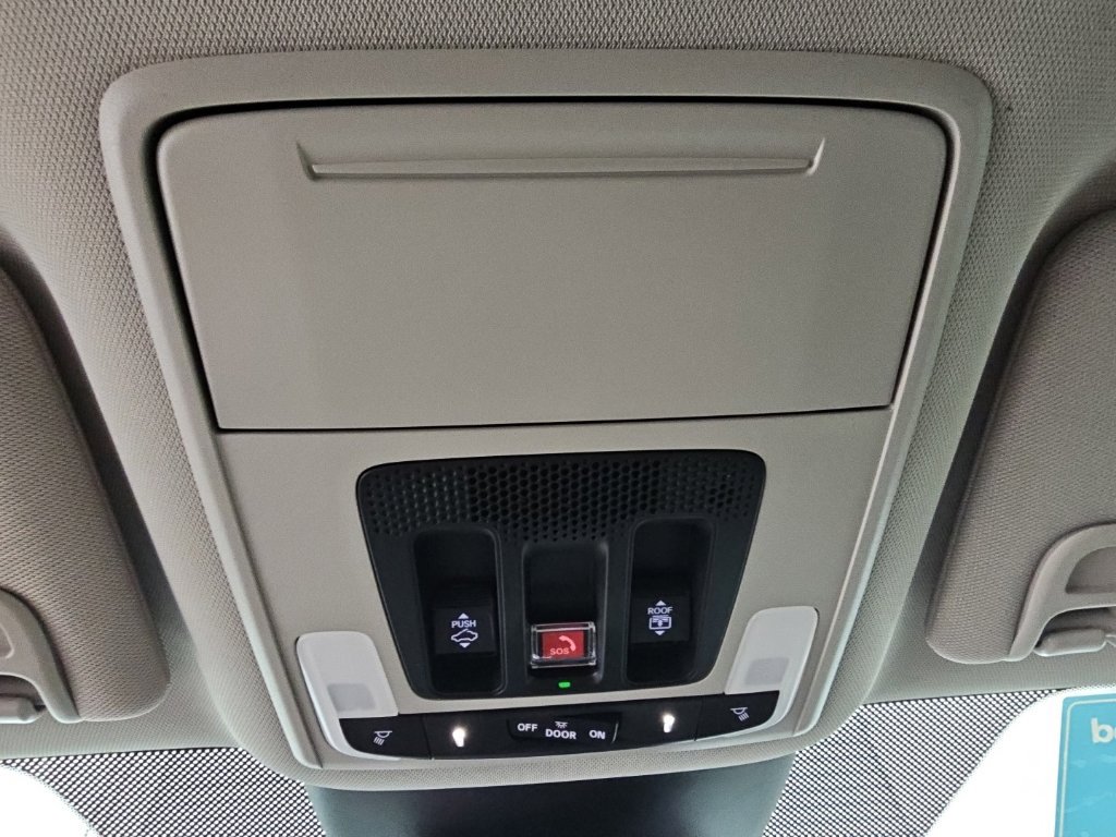 Used 2026 Honda Pilot Elite image 24