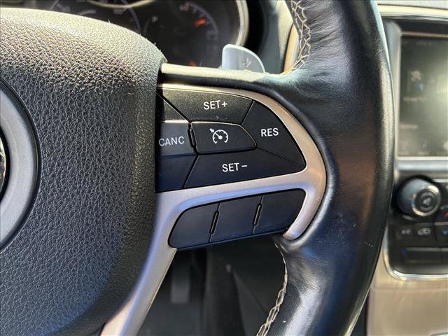 Used 2015 Jeep Grand Cherokee Overland AWD/4WD image 17