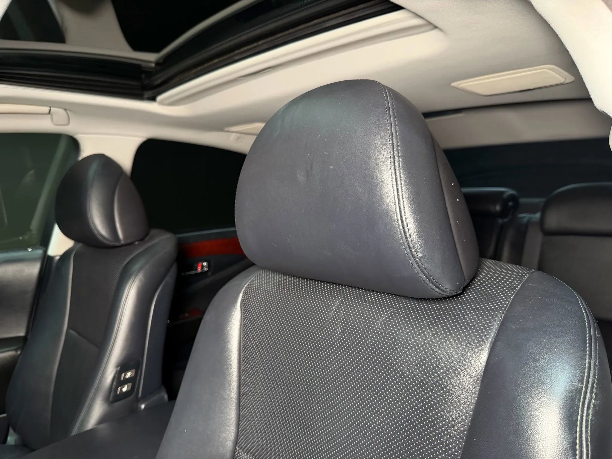 Used 2008 Lexus LS 460 image 37