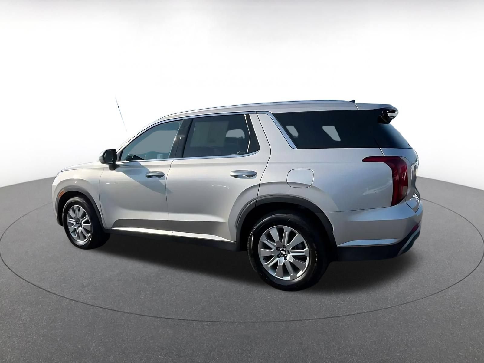 Used 2025 Hyundai Palisade SEL FWD image 9