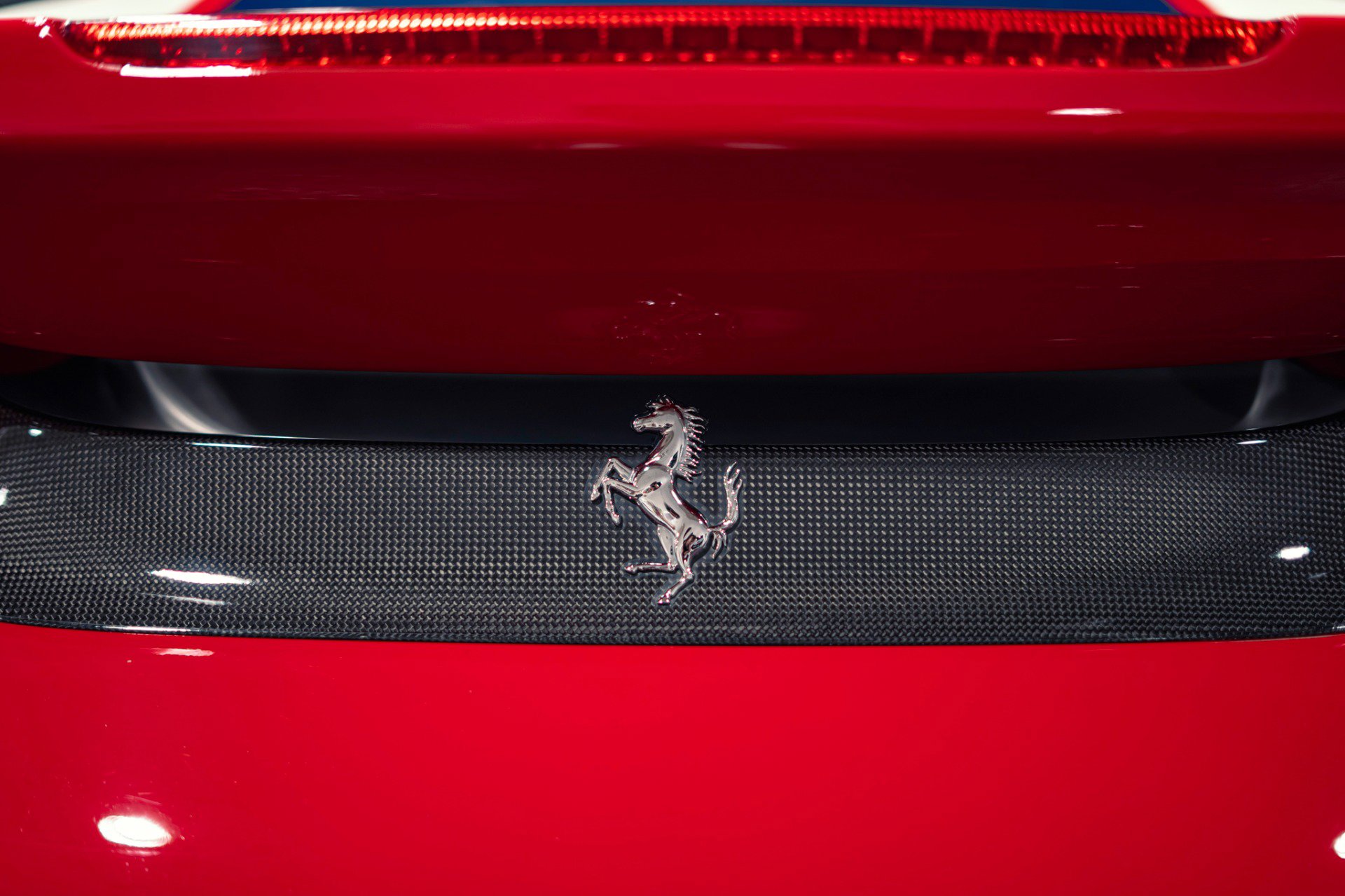 Used 2020 Ferrari 488 Pista Spider RWD image 18