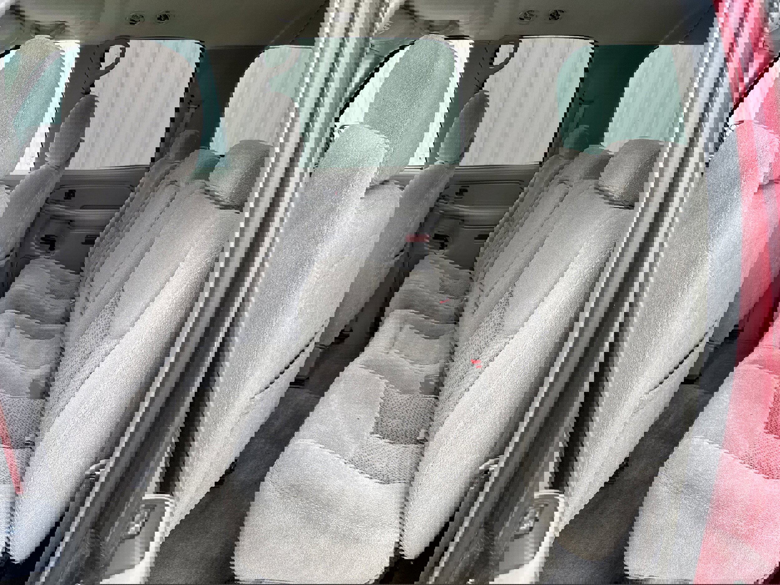 Used 2005 Chevrolet Suburban LS w/ Cargo Package image 3