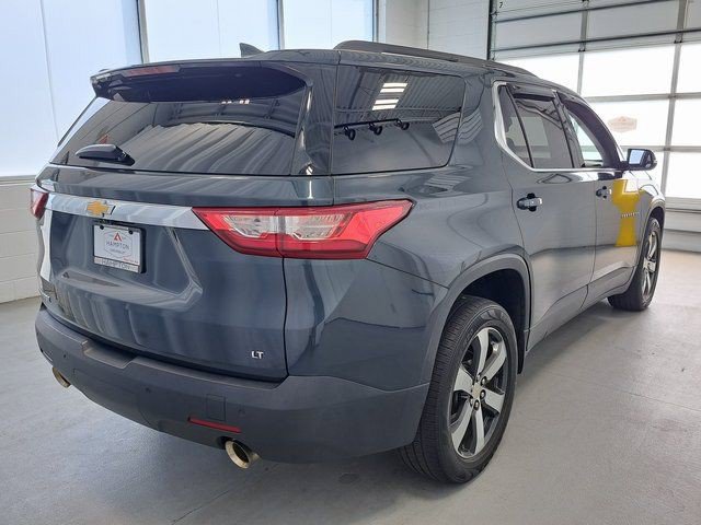 Used 2019 Chevrolet Traverse LT w/ LT Premium Package FWD image 5