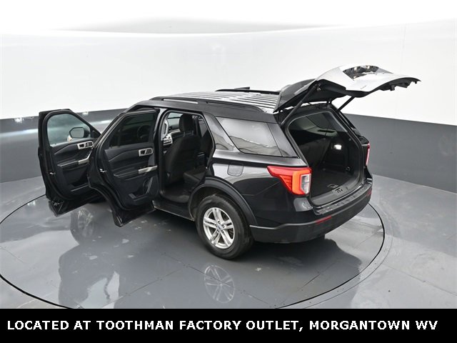 Used 2023 Ford Explorer XLT image 28